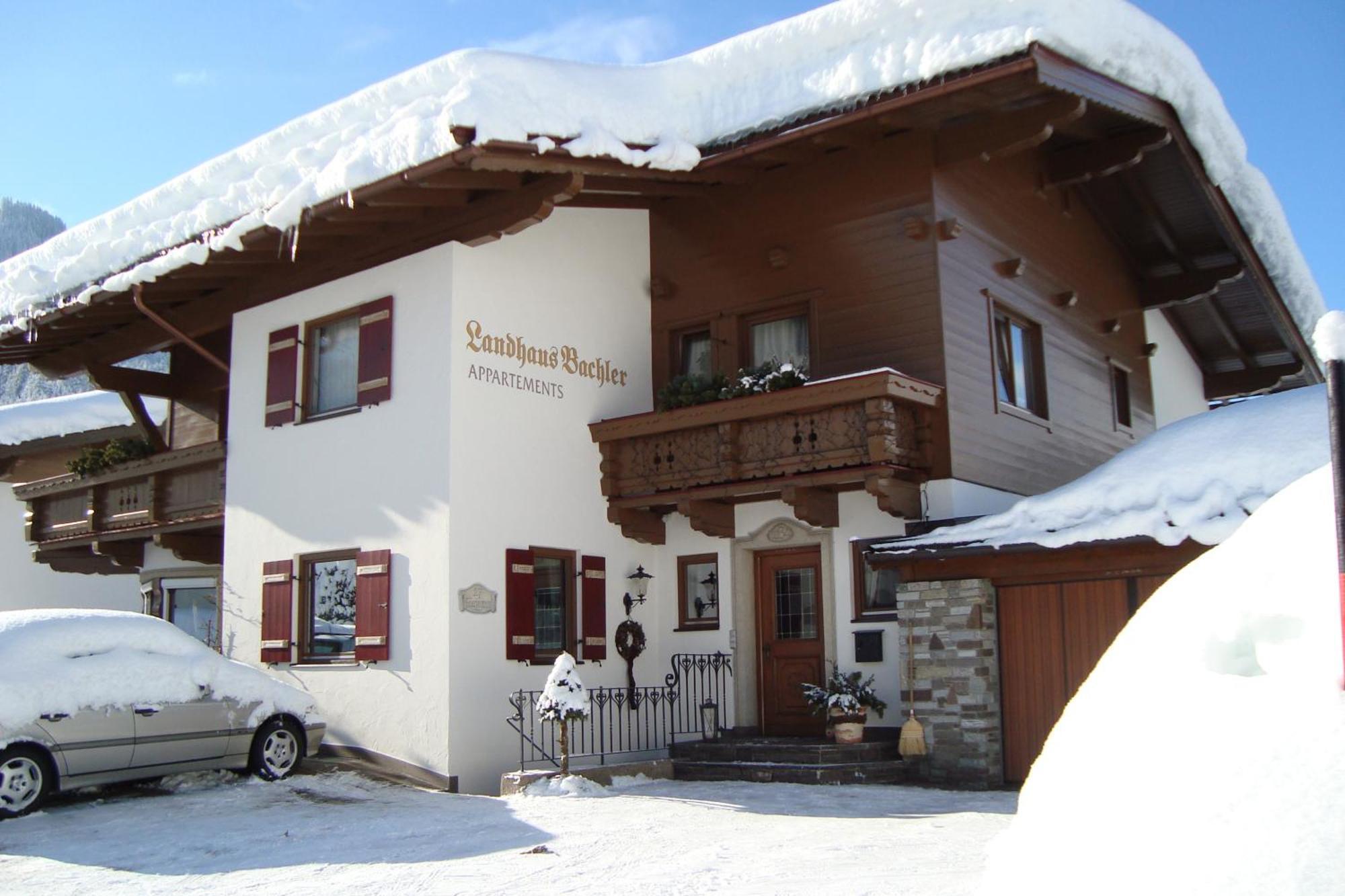 Landhaus Bachler Бриксен-им-Тале Екстериор снимка